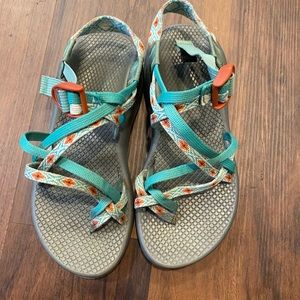 Women’s Chaco’s size 7